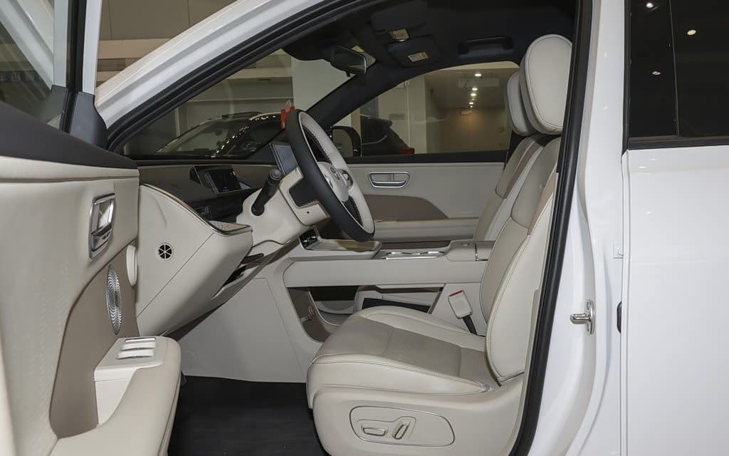 2025 Toyota bZ3X 520 Pro electric SUV — front seats, export from China