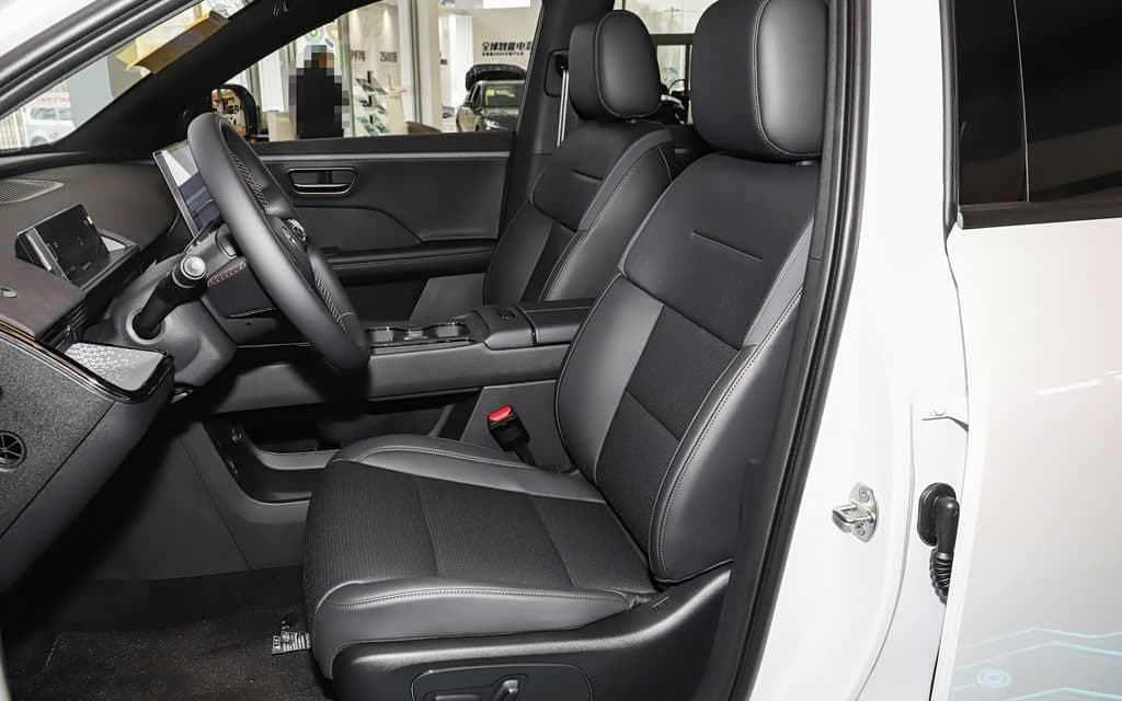 2025 Toyota bZ3X 520 Pro+ electric SUV — driver's seat, export from China